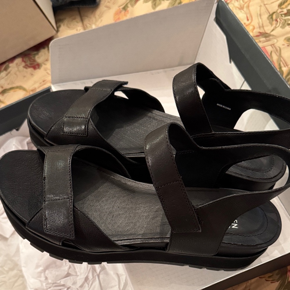 Eileen Fisher Black Leather Sandals size 10 worn once
